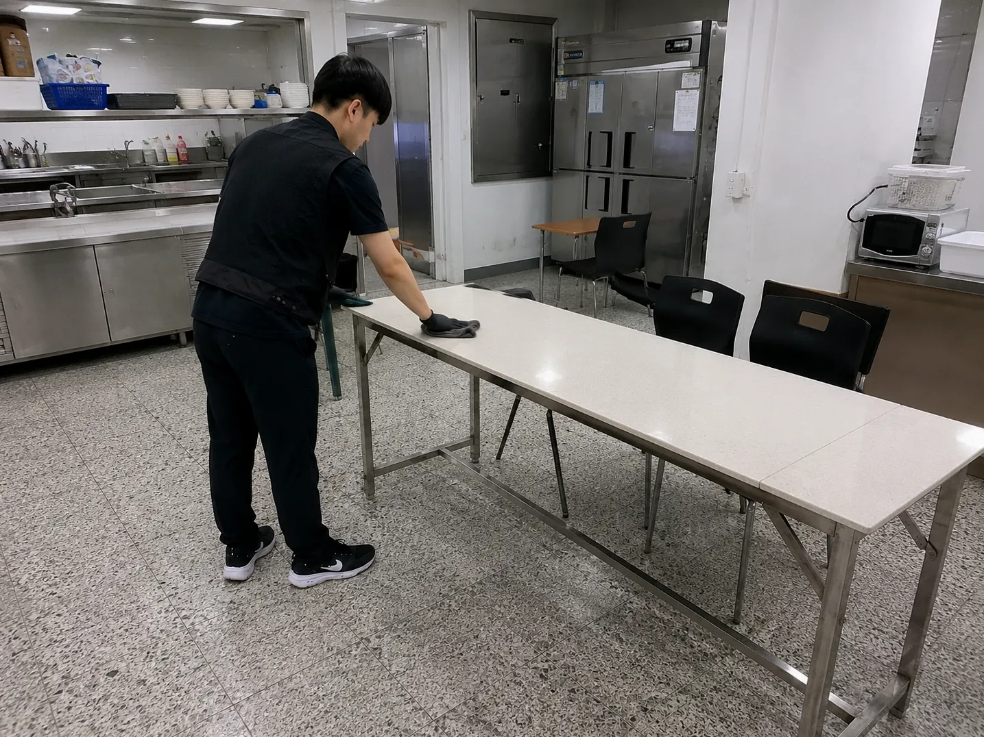 둔촌오륜역 교회청소 현장 사진 3
