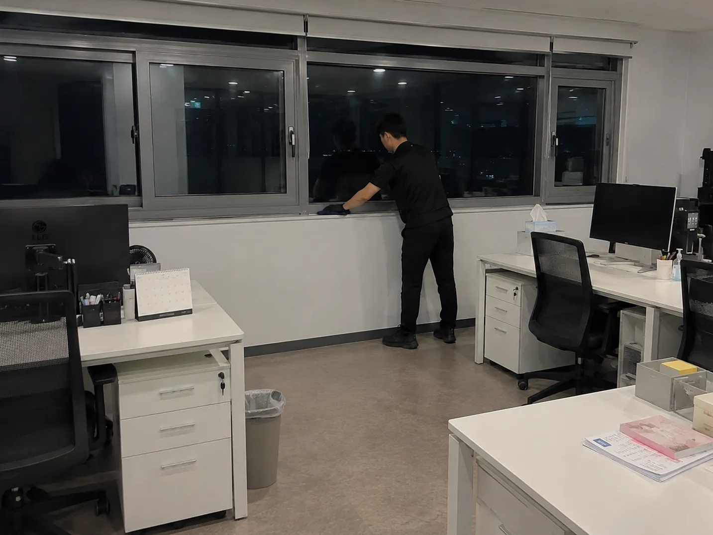 청소 작업 사진 예시