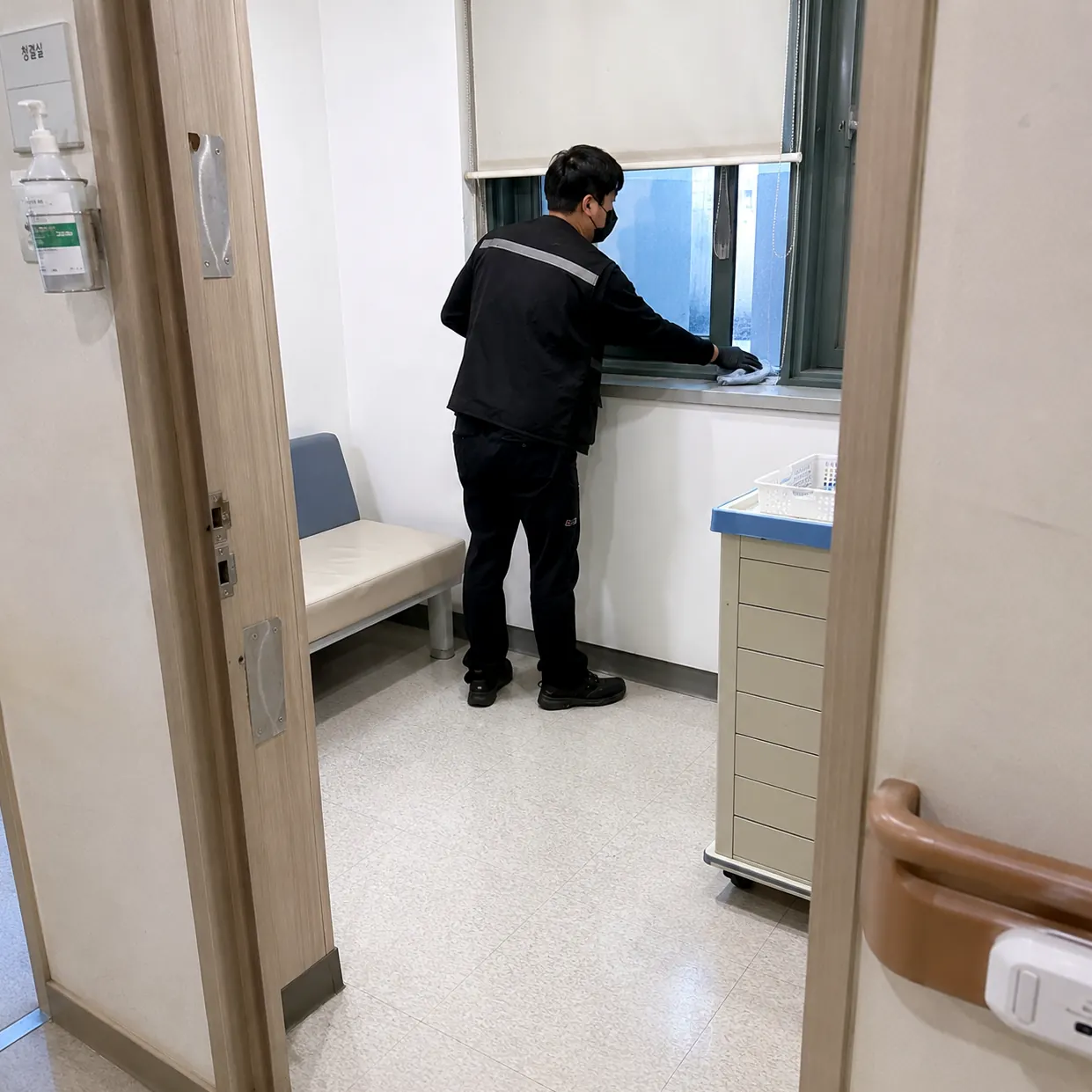 양재천 강남구간 병원청소 현장 사진 9